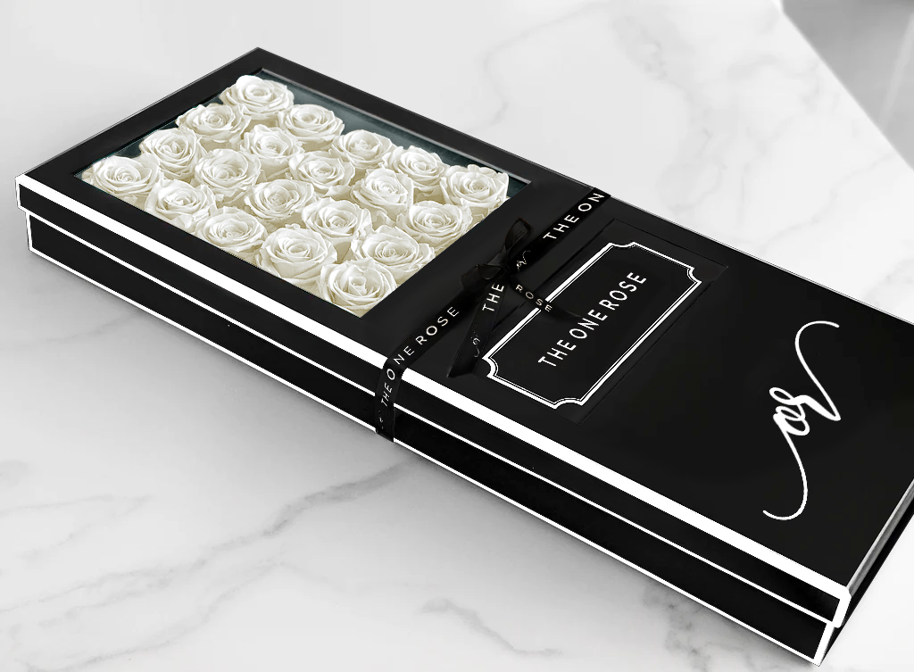 Signature Luxury Forever Rose Black Box - White