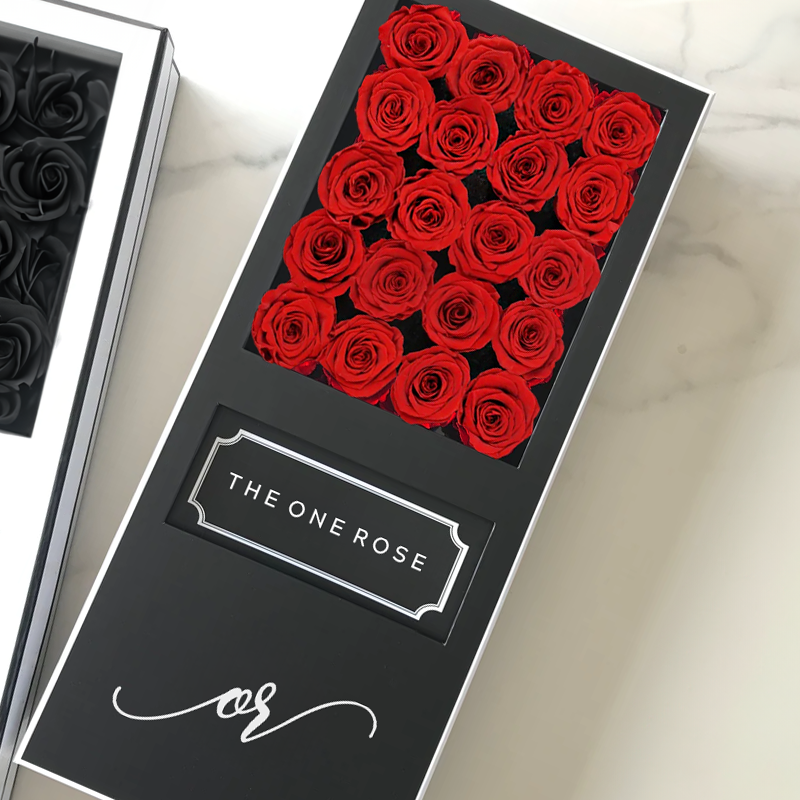 Signature Luxury Forever Rose Black Box - Red